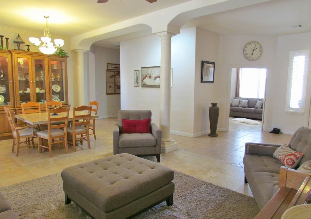 Photo of Livingroom in Augusta Ranch