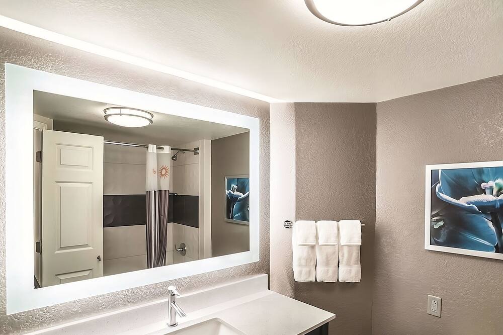 Photo of Bathroom in Ahwatukee Foothills
