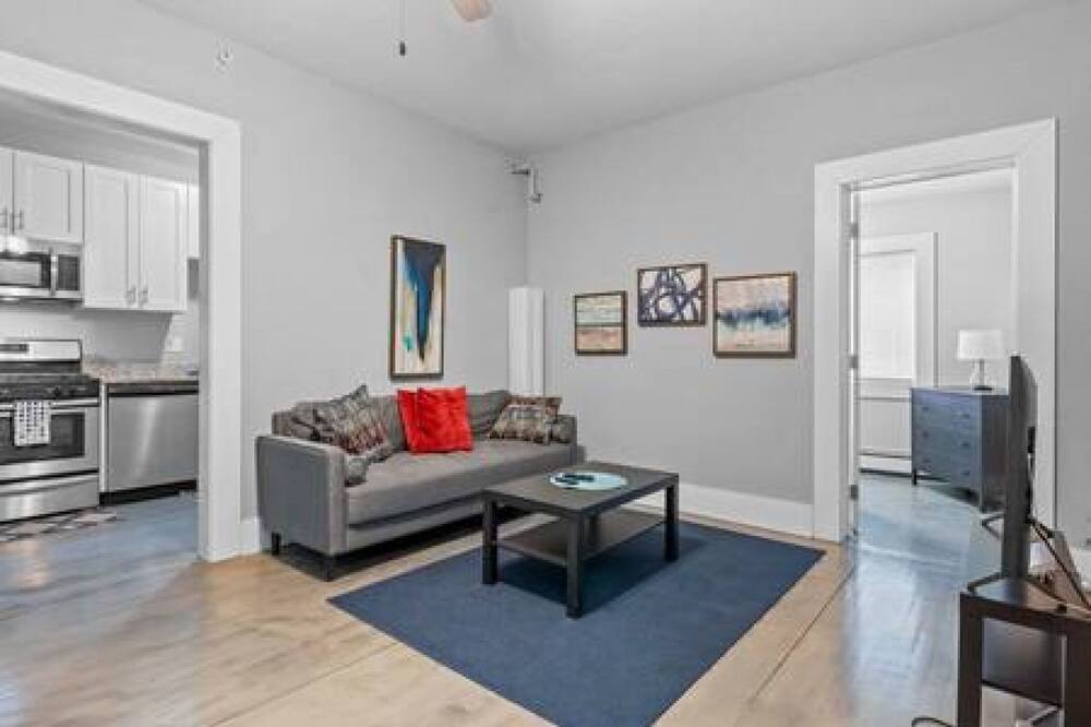 Photo of Livingroom in Sherman Hill