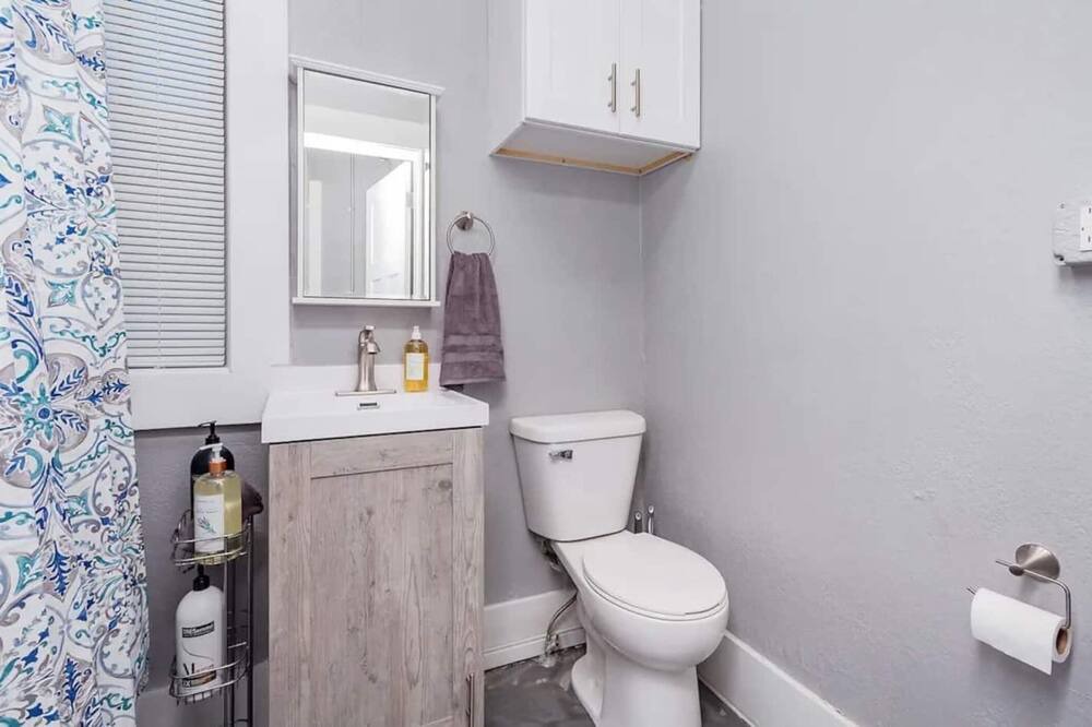 Photo of Bathroom in Sherman Hill