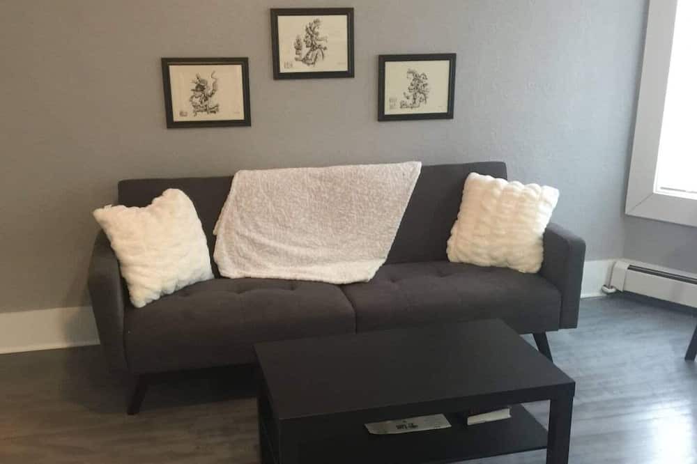 Photo of Livingroom in Sherman Hill