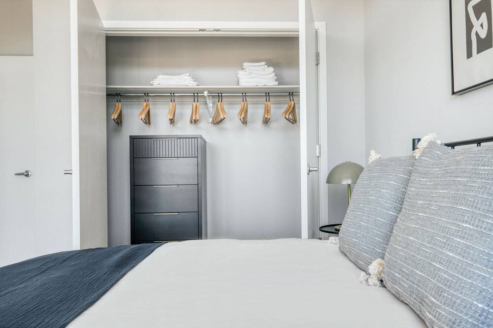 Photo of Bedroom in Transit Village