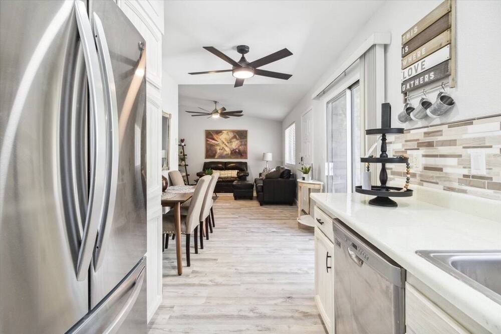Photo of Kitchen in Kyrene-Superstition
