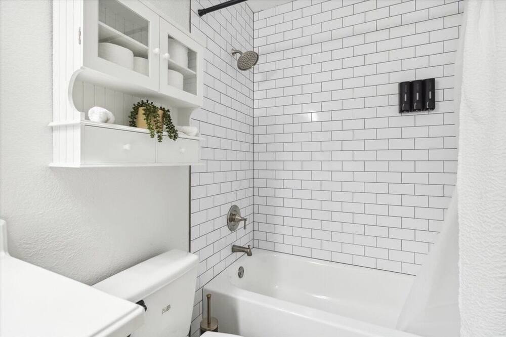 Photo of Bathroom in Kyrene-Superstition