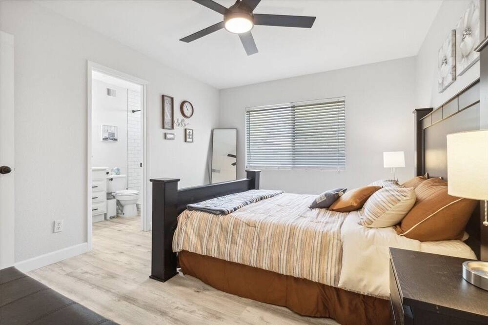 Photo of Bedroom in Kyrene-Superstition
