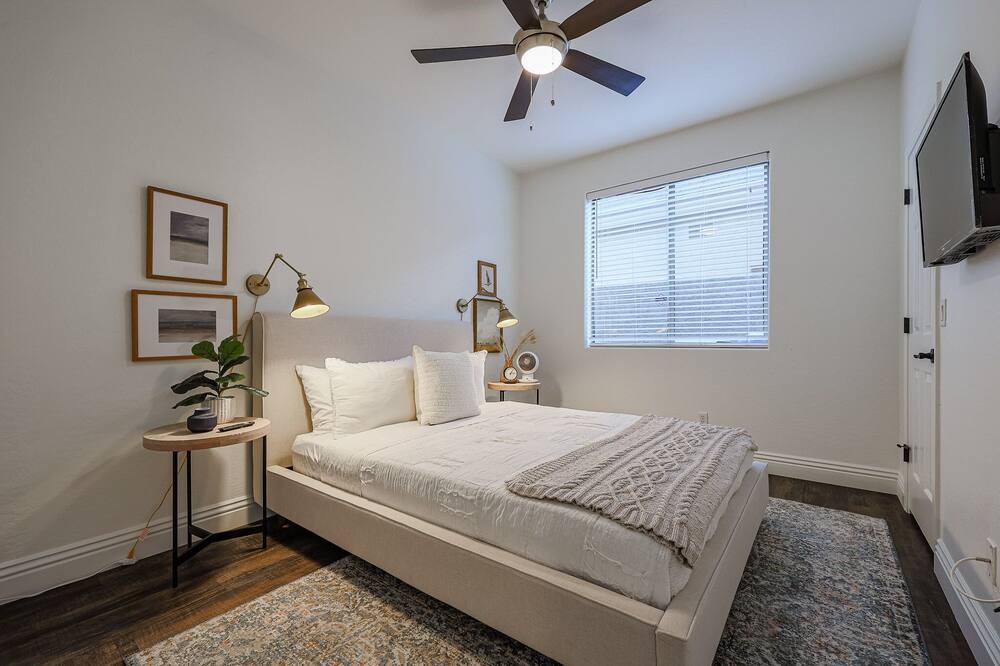 Photo of Bedroom in Legacy