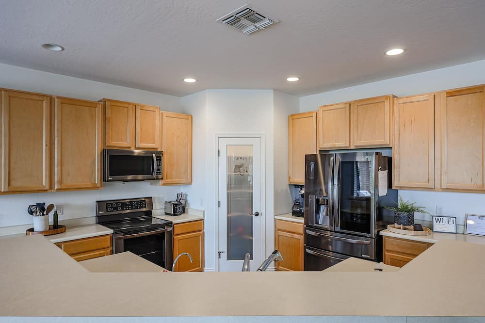 Photo of Kitchen in Legacy