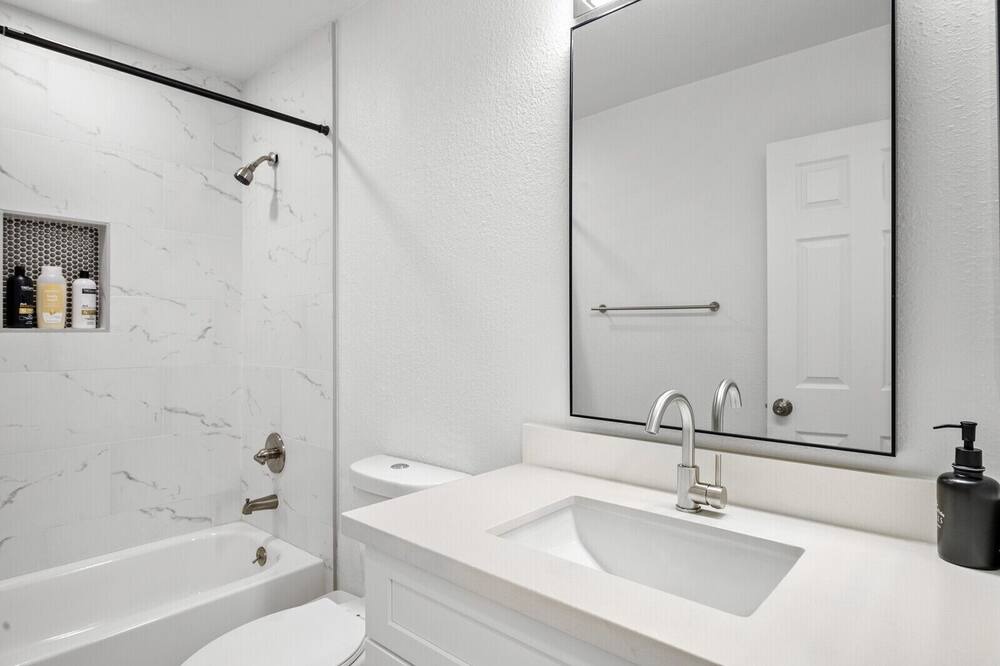 Photo of Bathroom in Kyrene-Superstition
