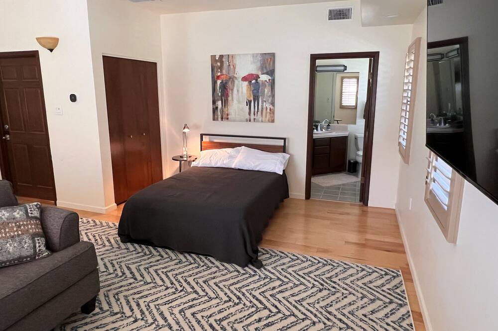 Photo of Bedroom in Roosevelt
