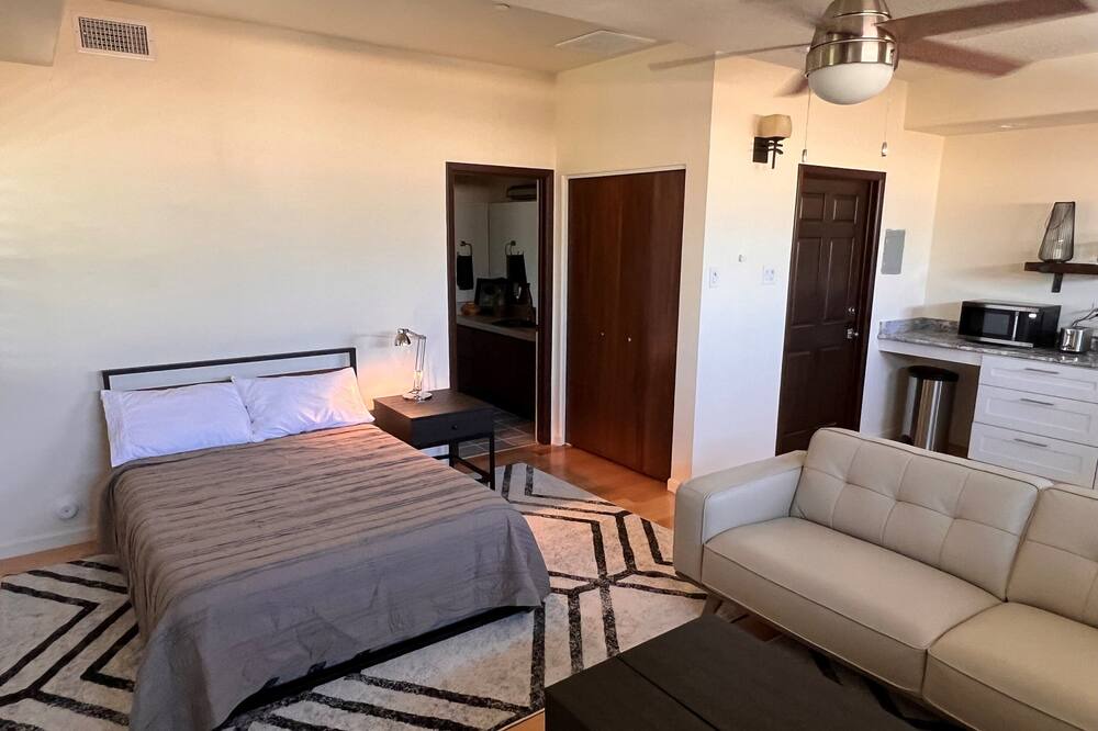 Photo of Bedroom in Roosevelt