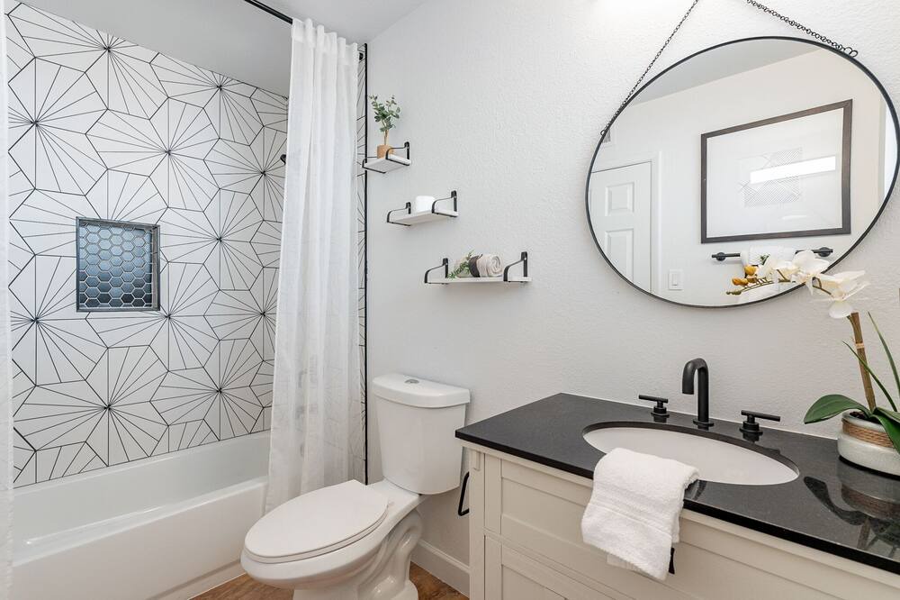 Photo of Bathroom in Norma Estates