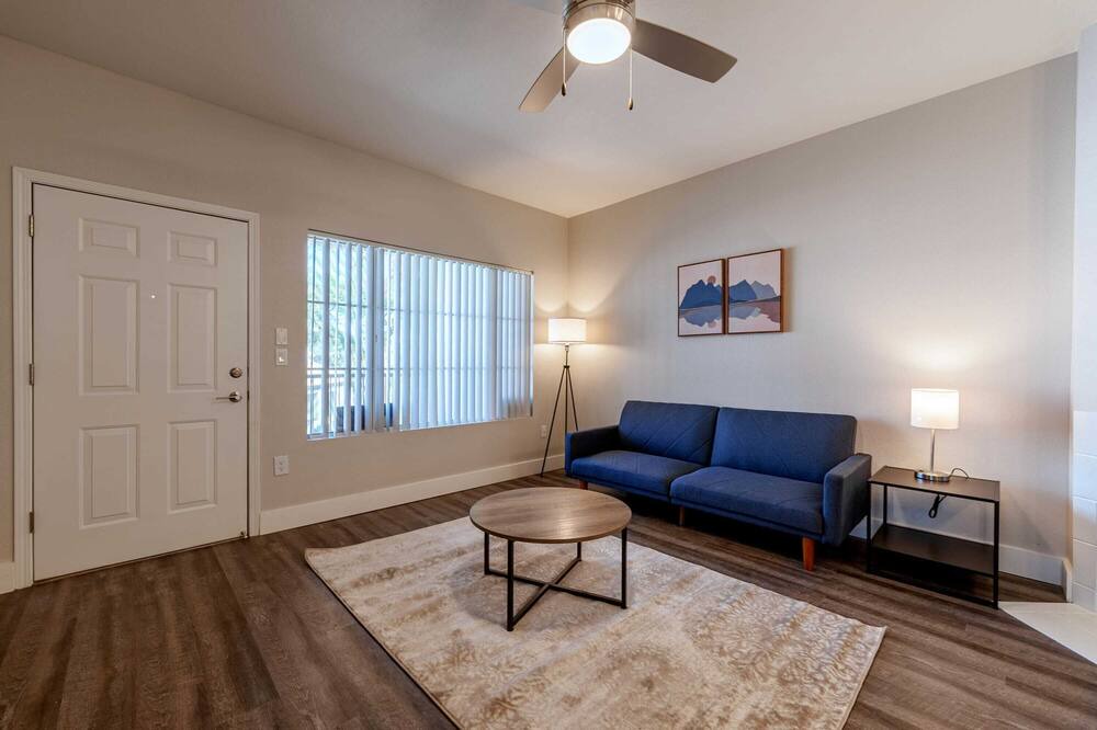 Photo of Livingroom in Greenbell