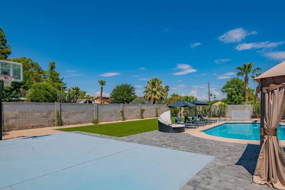 Photo of Outdoor in Rancho Saguaro
