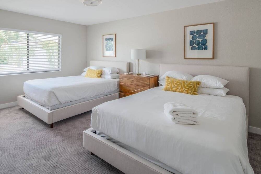 Photo of Bedroom in Rancho Saguaro
