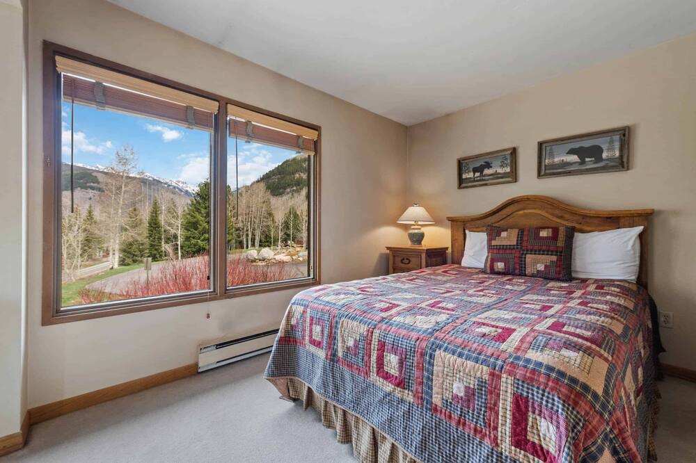Photo of Bedroom in Vail