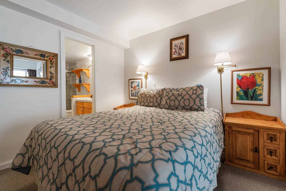 Photo of Bedroom in Vail