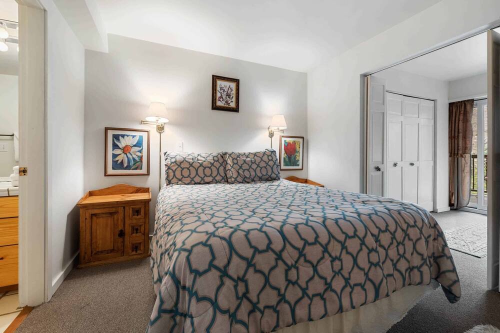 Photo of Bedroom in Vail