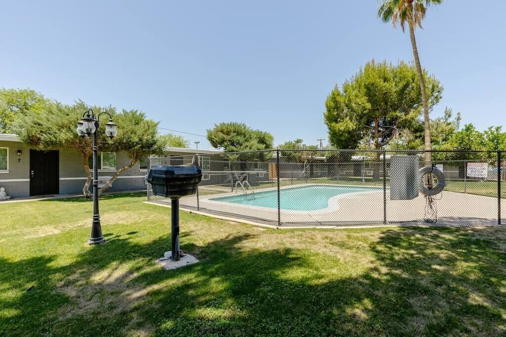 Photo of Outdoor in Southwest Village