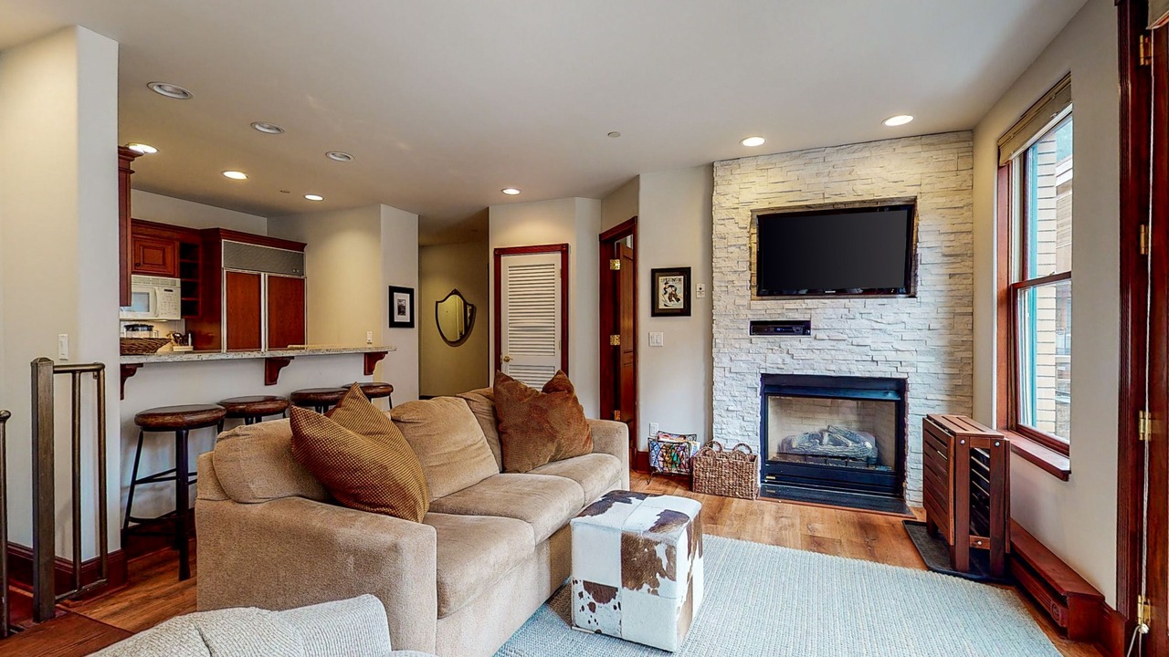 Photo of Livingroom in Telluride