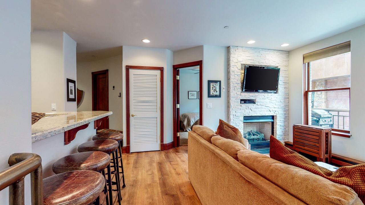 Photo of Livingroom in Telluride