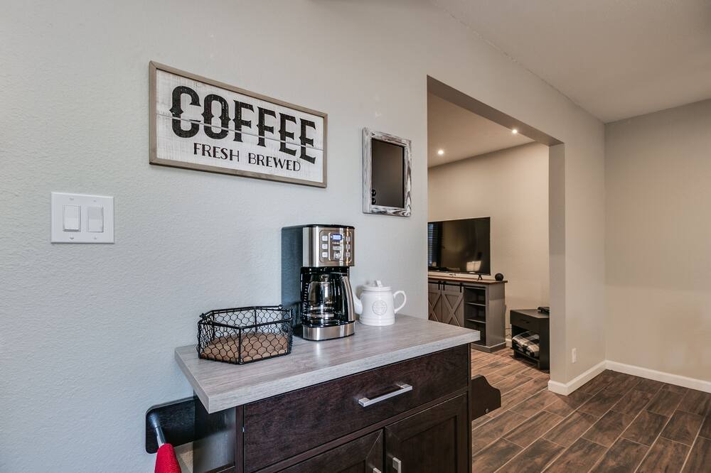 Photo of Kitchen in Kyrene-Superstition