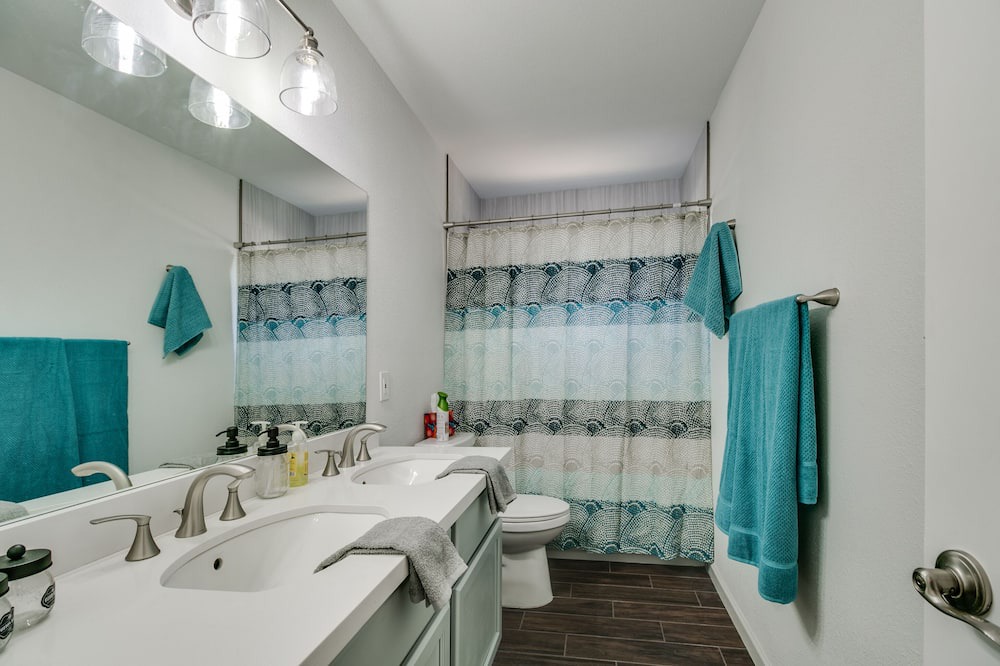 Photo of Bathroom in Kyrene-Superstition
