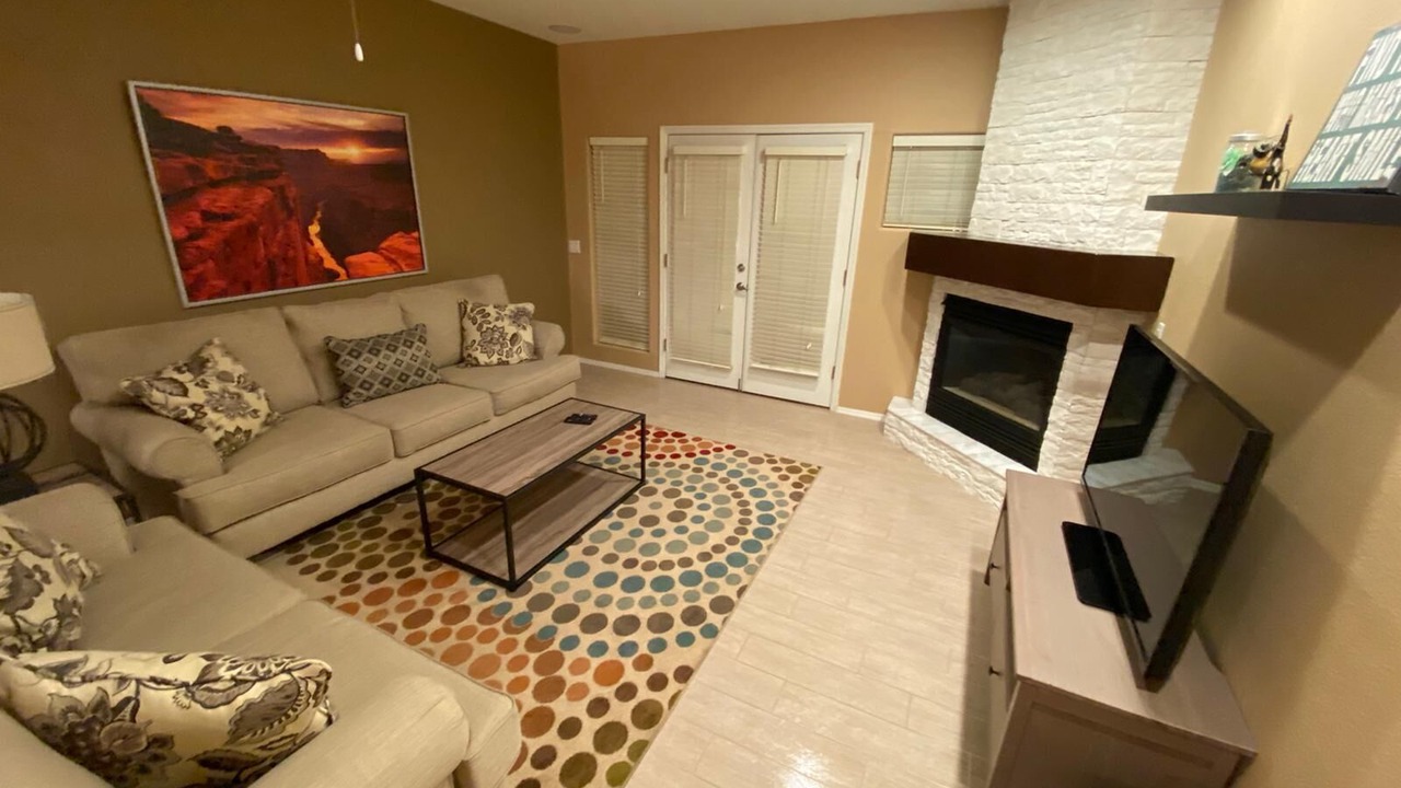 Photo of Livingroom in Security Acres