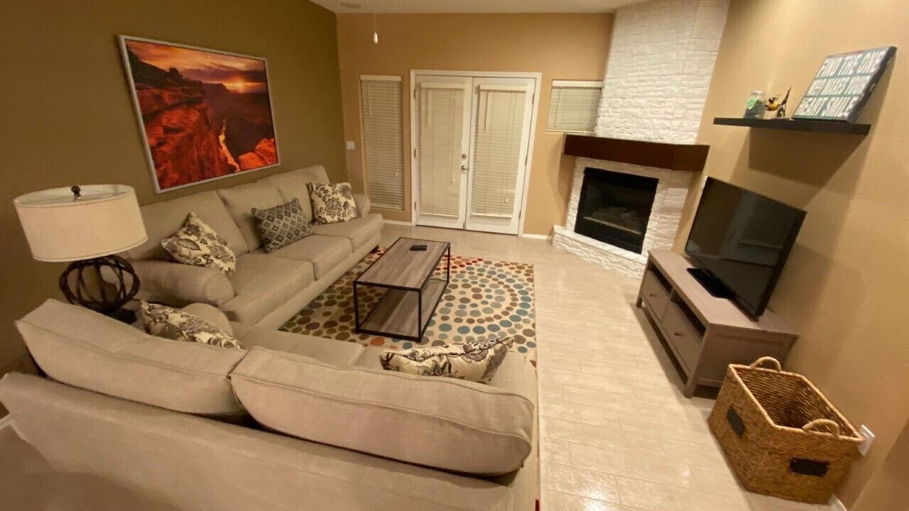 Photo of Livingroom in Security Acres
