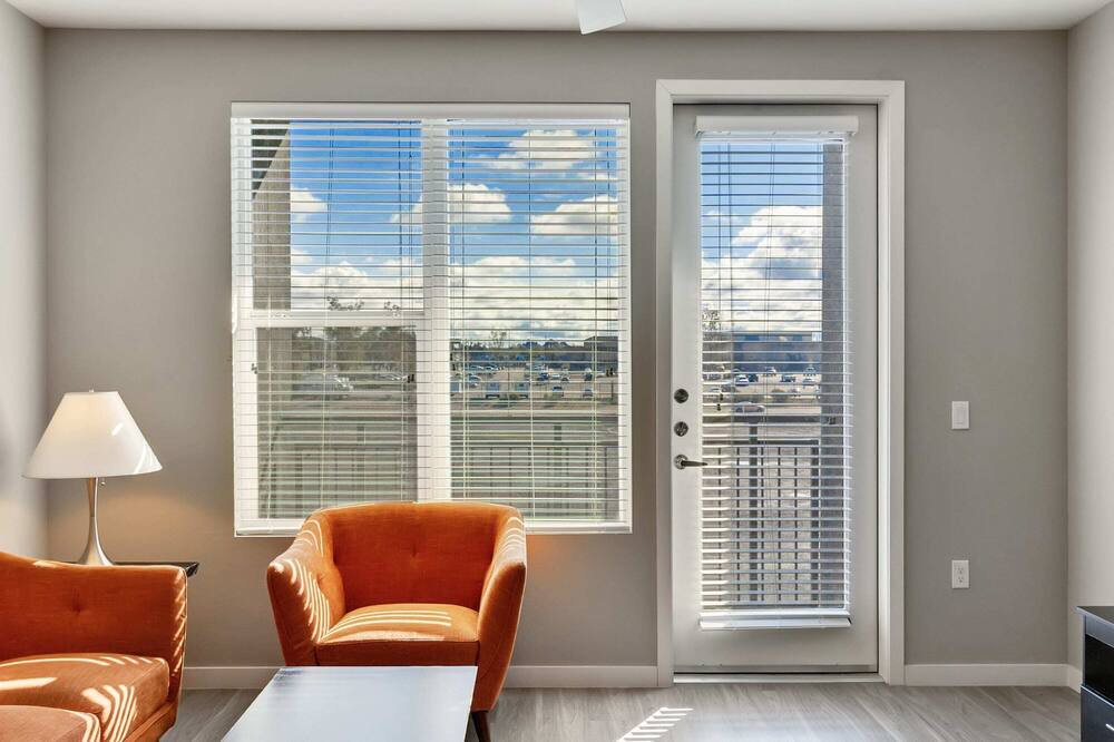 Photo of Livingroom in Camelback East