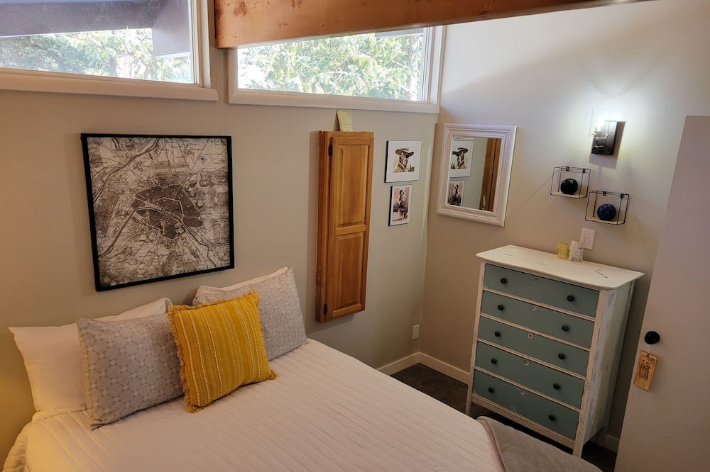 Photo of Bedroom in Cascade-Chipita Park