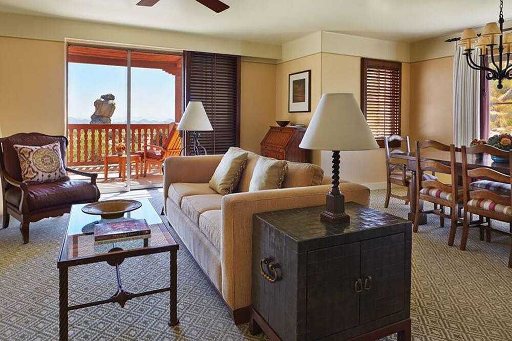Photo of Livingroom in Troon North