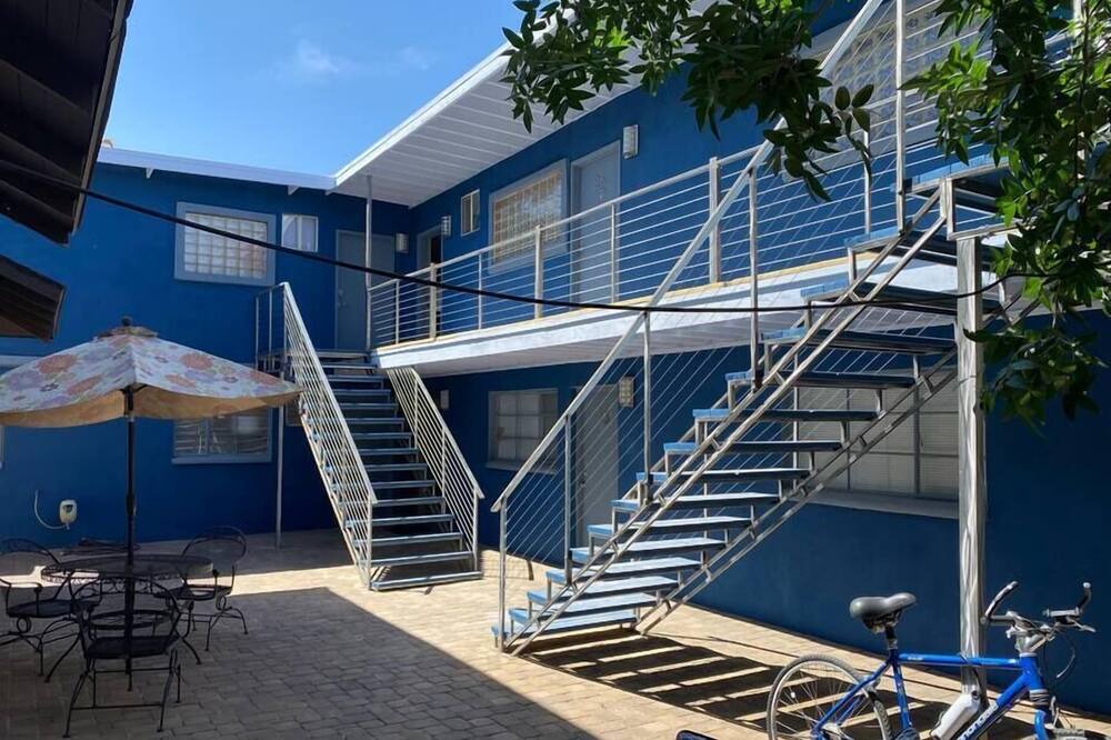 Photo of Patio Balcony in Roosevelt