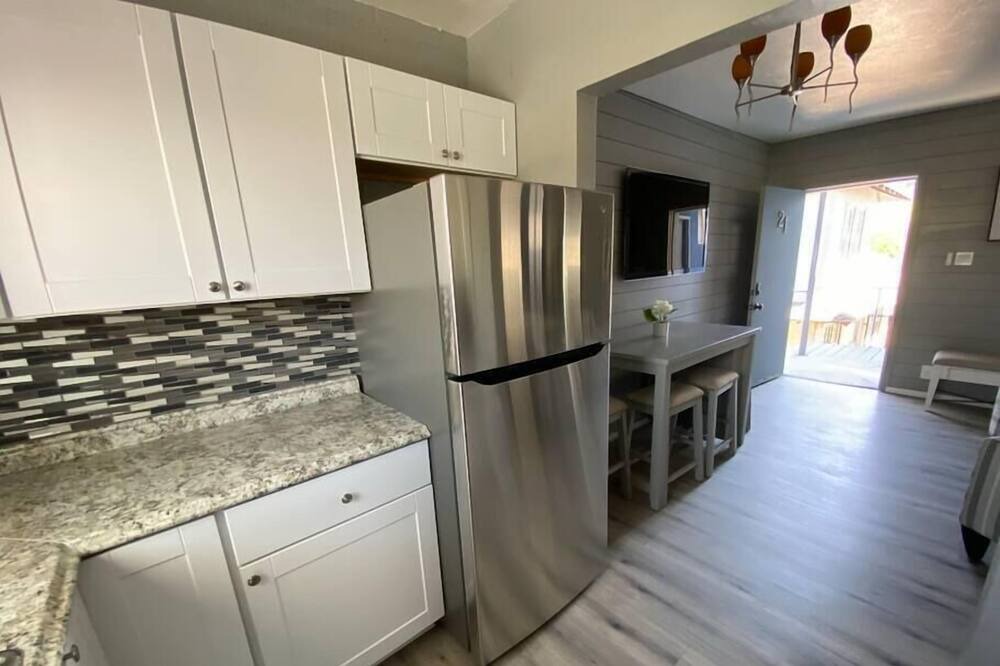 Photo of Kitchen in Roosevelt