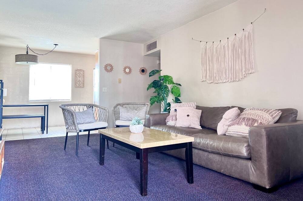 Photo of Livingroom in Southwest Village