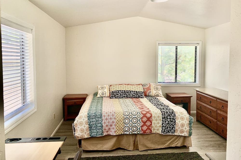 Photo of Bedroom in Flagstaff