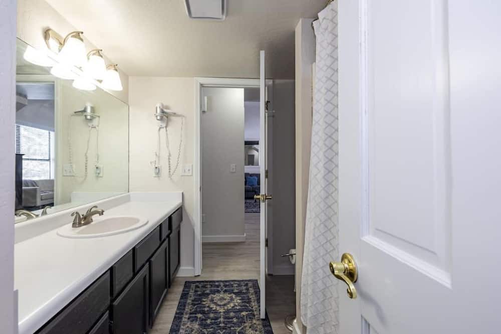Photo of Bathroom in Flagstaff