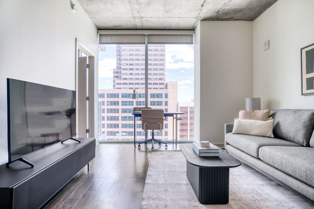 Photo of Livingroom in Uptown