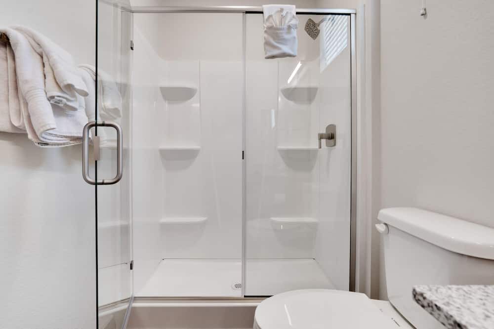 Photo of Bathroom in Palm Valley
