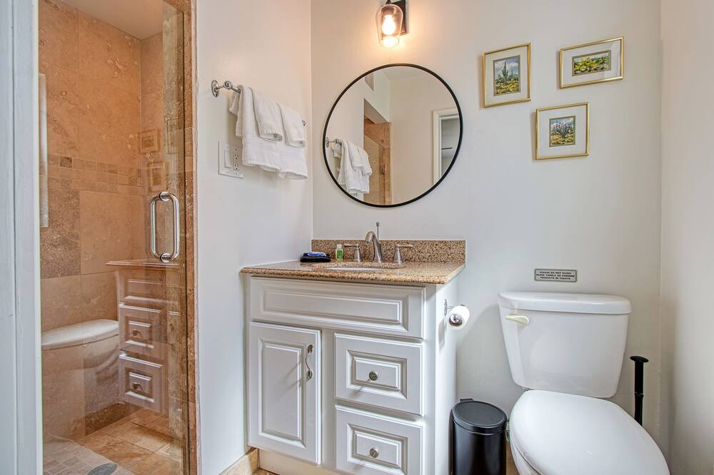 Photo of Bathroom in Cavalier Vista