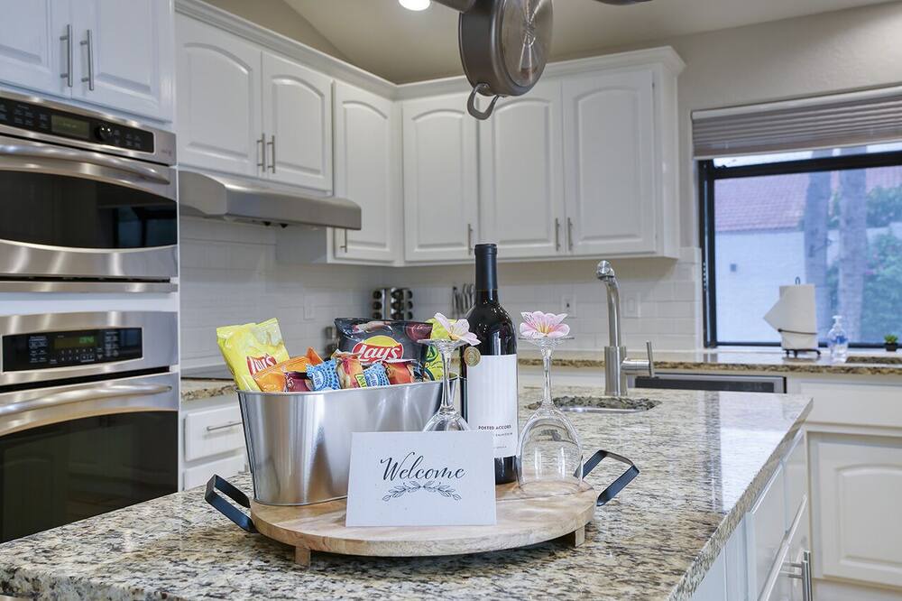 Photo of Kitchen in Paradise Valley Village