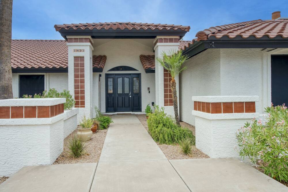 Photo of Outdoor in Paradise Valley Village