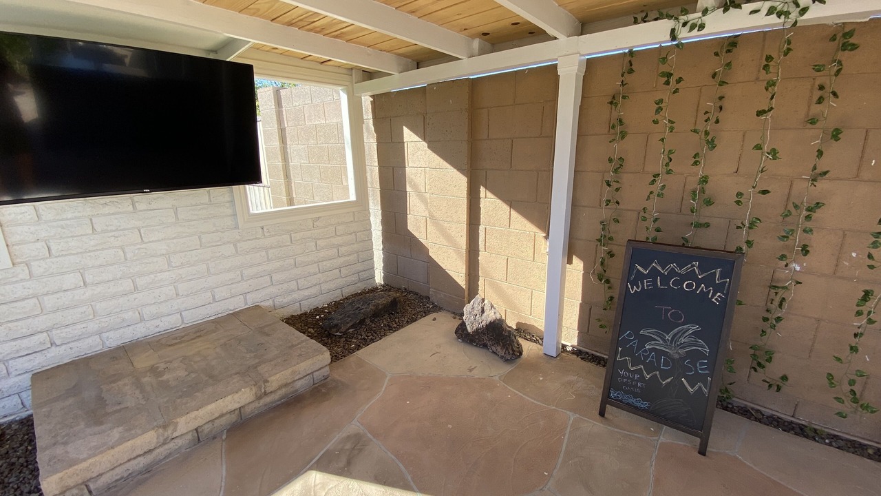 Photo of Outdoor in Hy-view