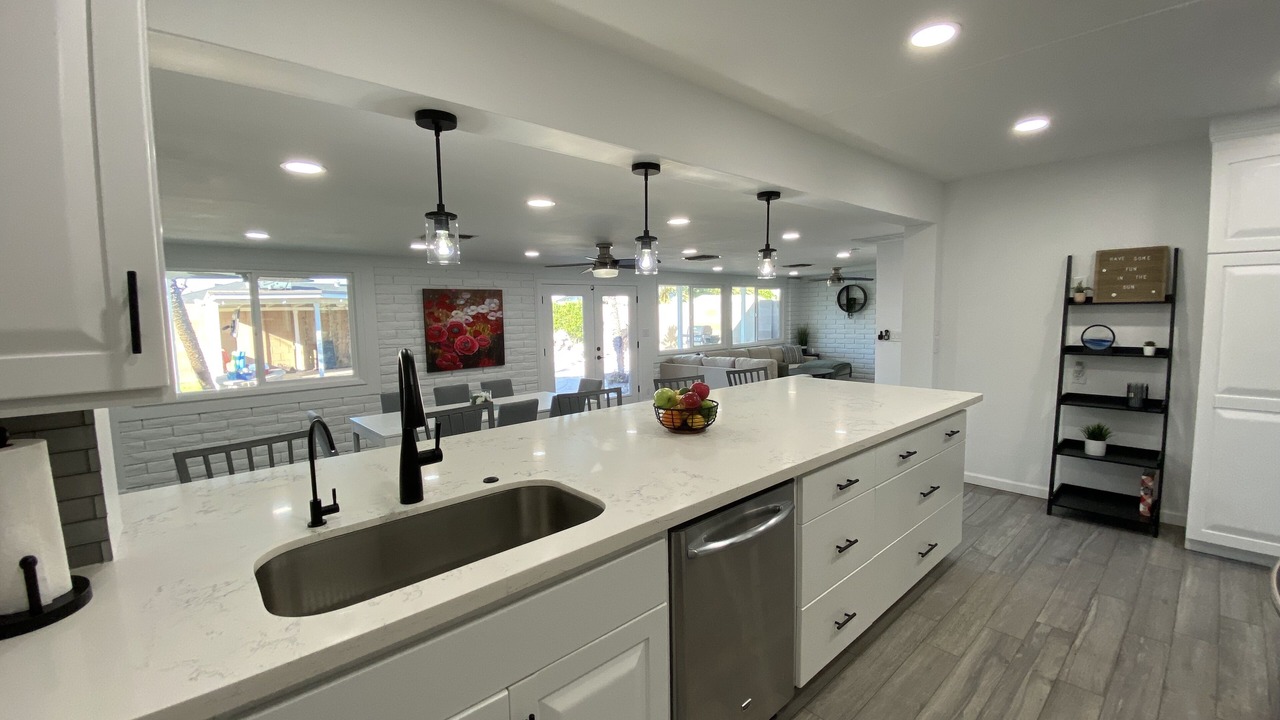 Photo of Kitchen in Hy-view