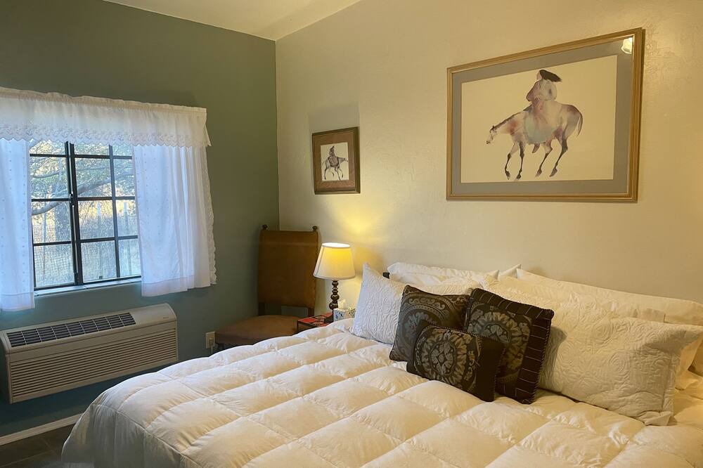 Photo of Bedroom in Pearce