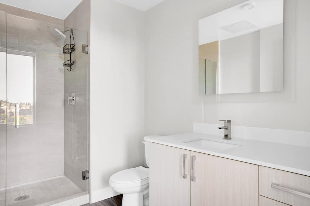 Photo of Bathroom in Five Points