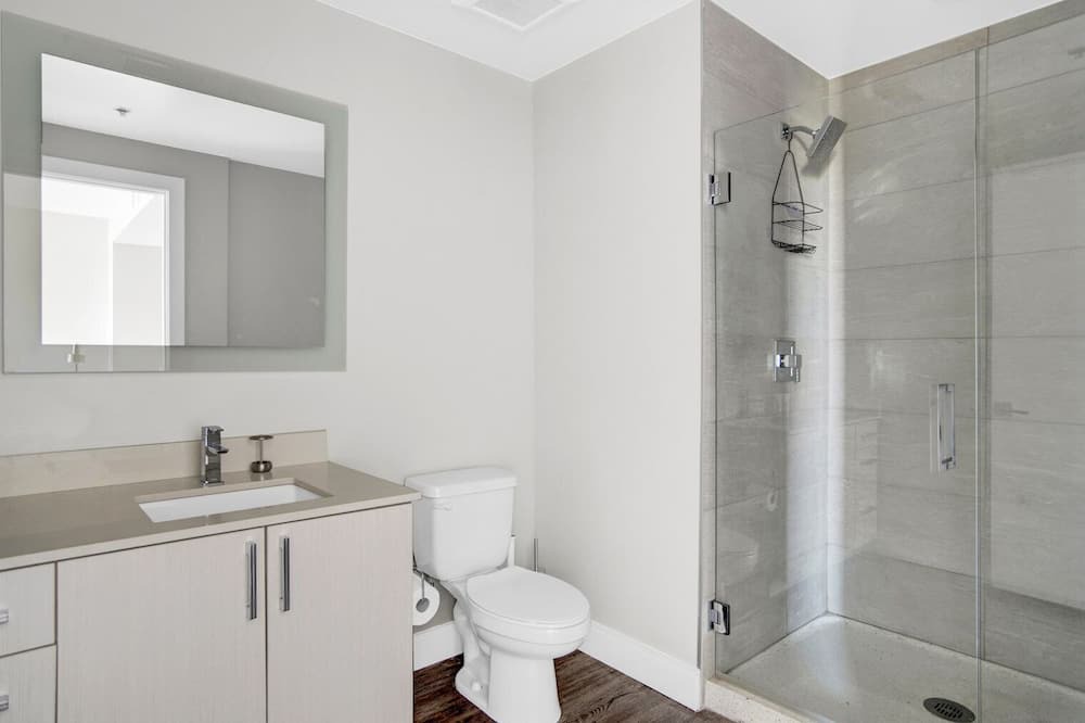 Photo of Bathroom in Five Points
