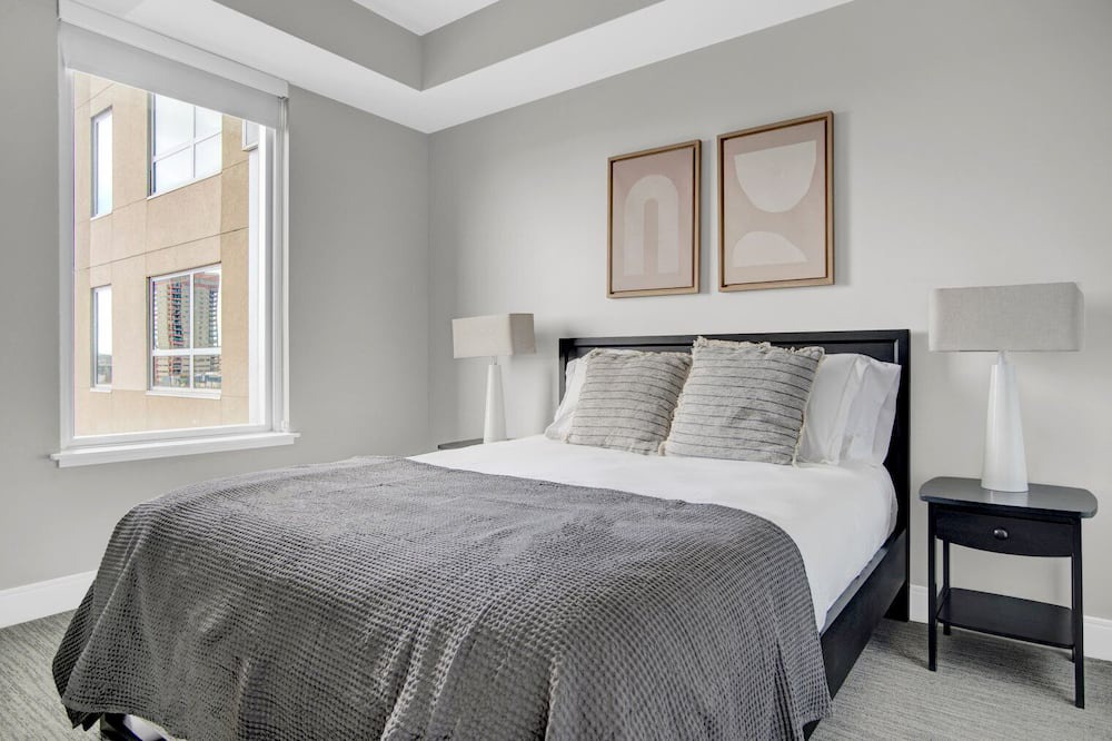 Photo of Bedroom in Five Points