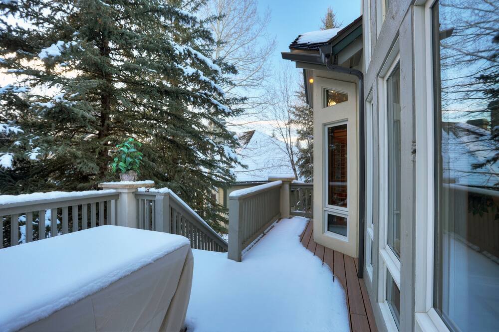 Photo of Outdoor in Edwards
