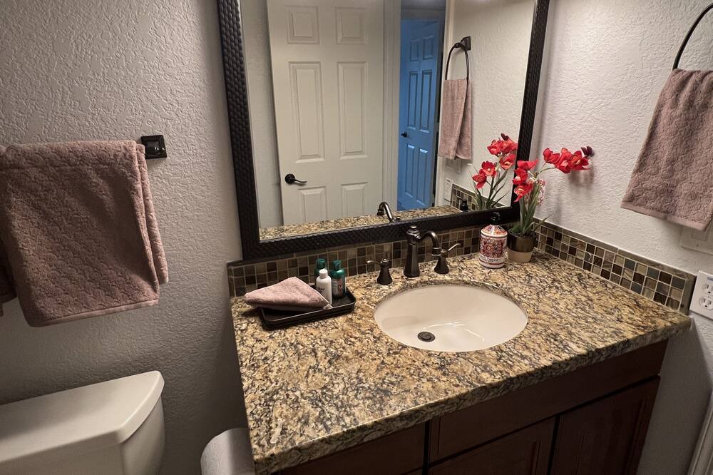 Photo of Bathroom in Casa Rica North