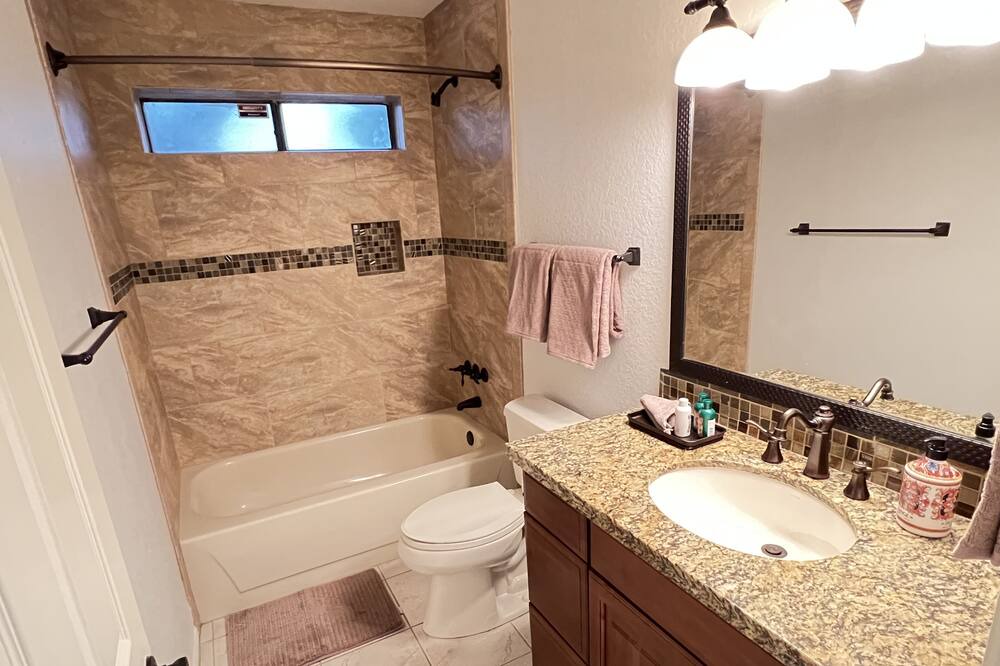 Photo of Bathroom in Casa Rica North